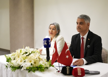 AHMET YAŞAR: BENDE VARIM 